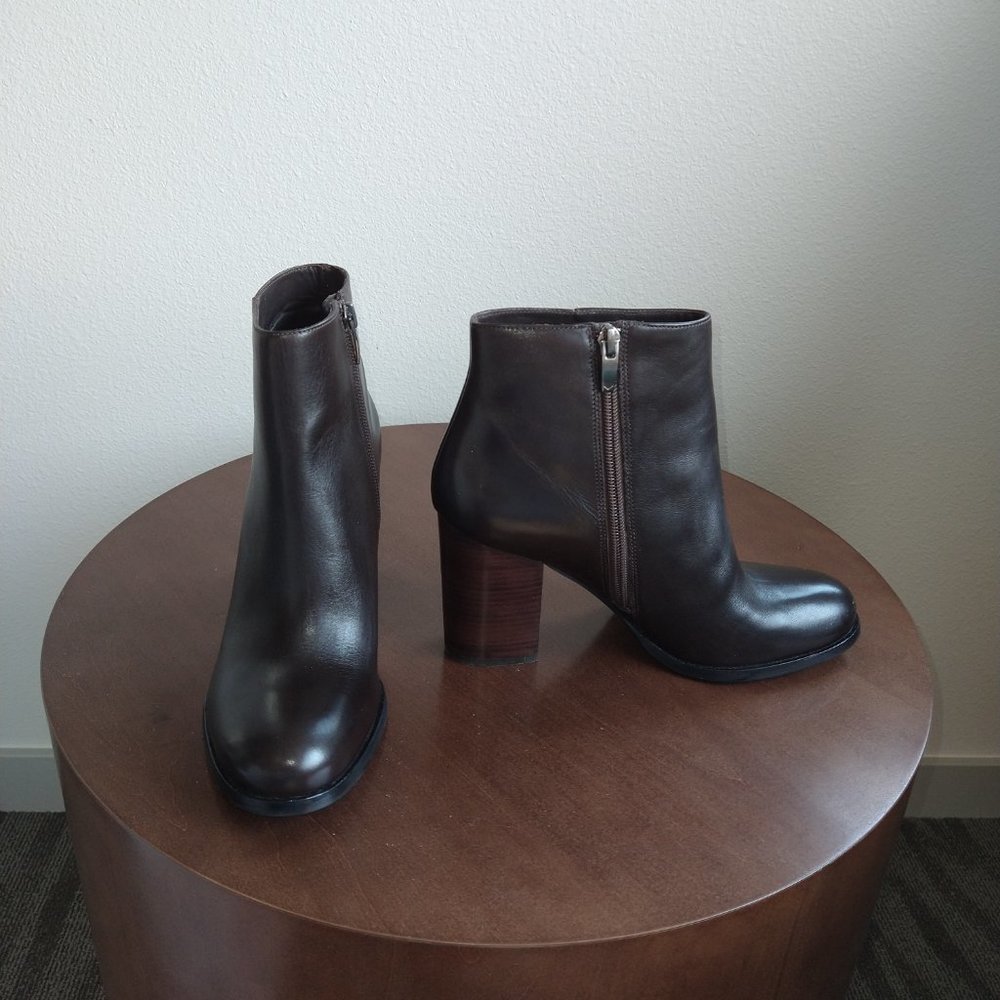 Via Spiga Brown Italian Leather Nene Ankle Boot Size 8.5